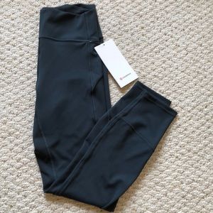 Lululemon In movement 7/8 Everlux Fabric